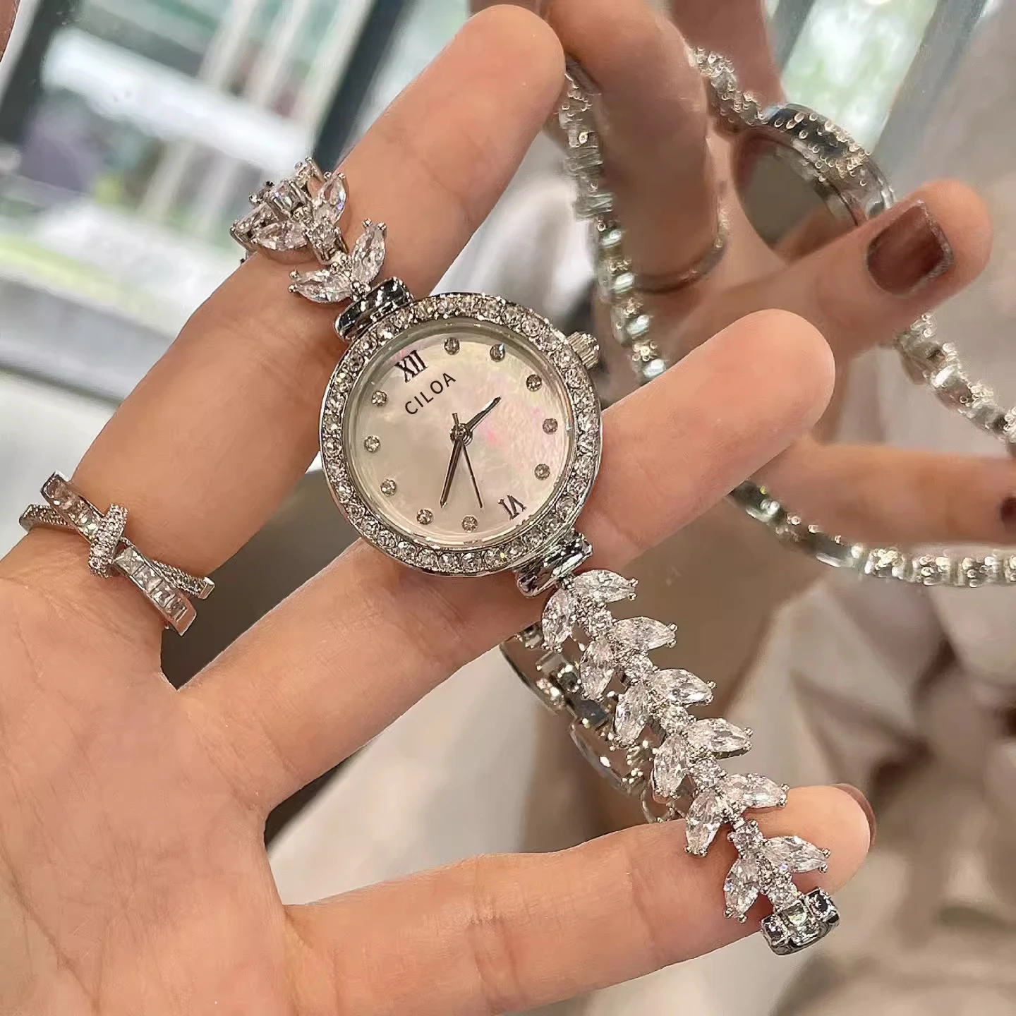 Small Pin  Women's 2025 New Brand Small Women's Watch Light Luxury Niche Watch