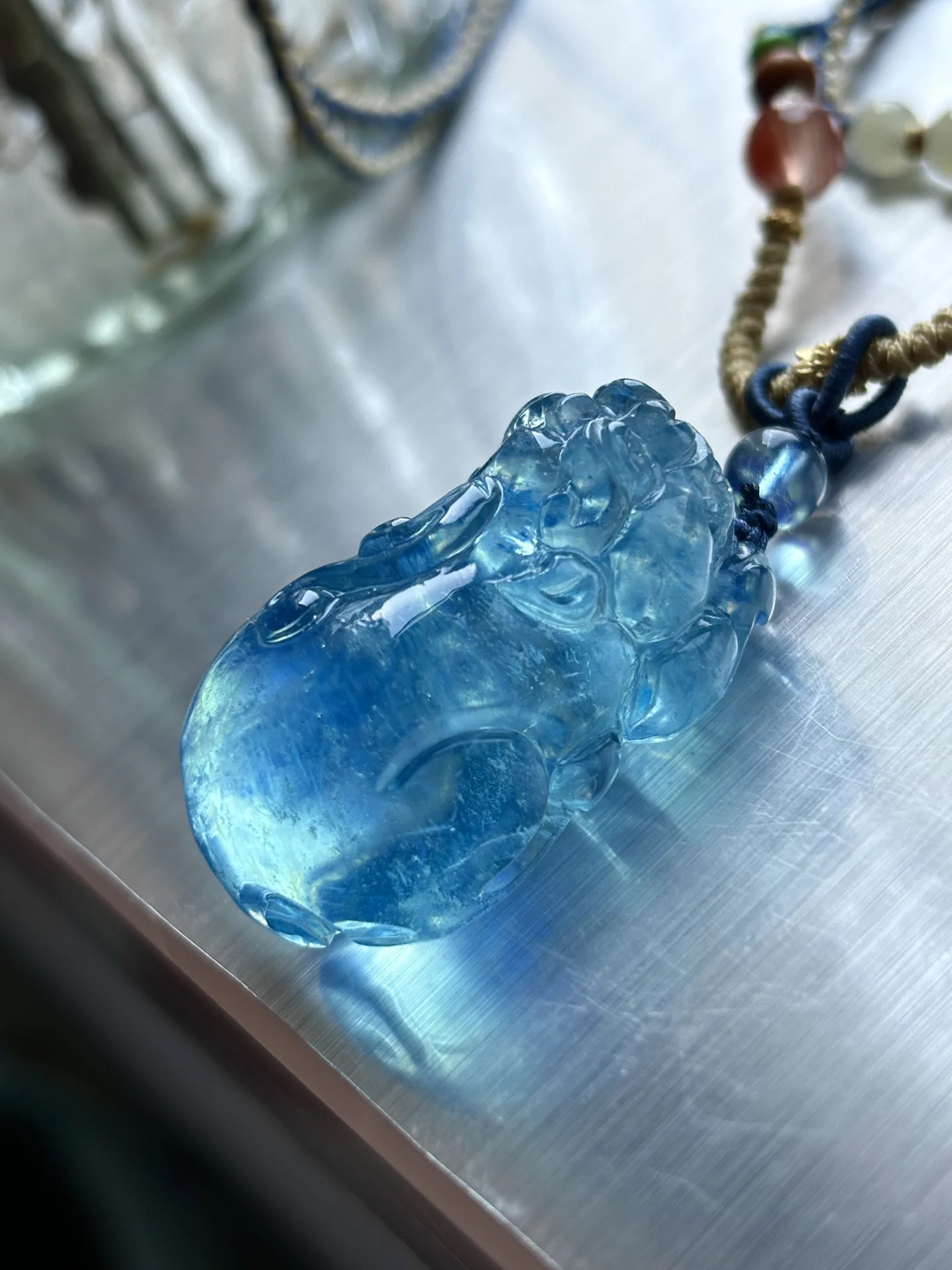 

Natural Blue Aquamarine Pendant 35x20mm Pi Xiu Blue Aquamarine Brazil 18K Gold Women Fashion Jewelry AAAAAA