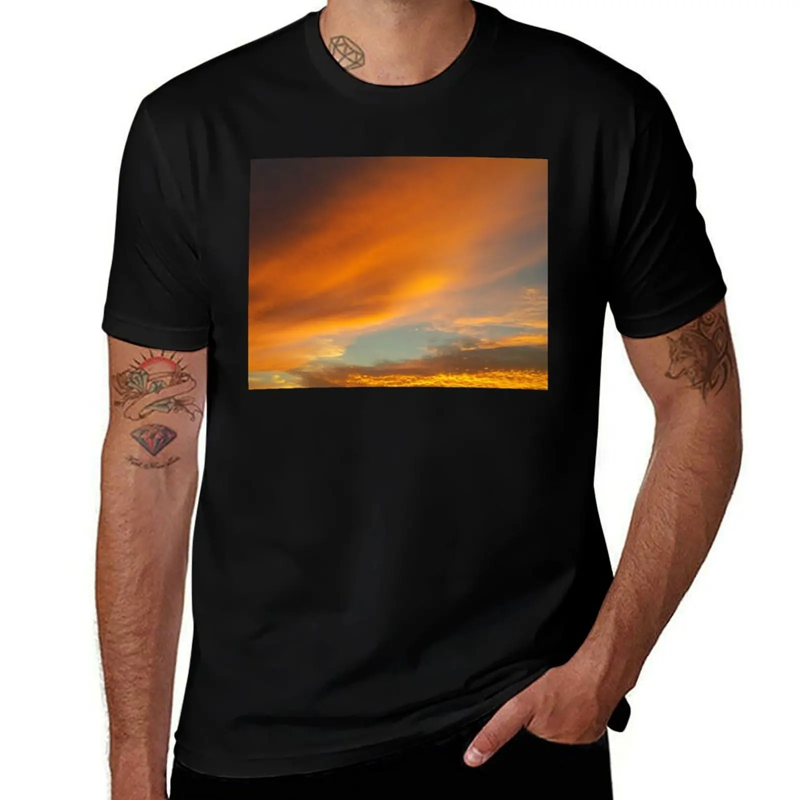 Red orange summer clouded sunset lights up the sky T-Shirt Ultra Soft Breathable Tee Top T-Shirt