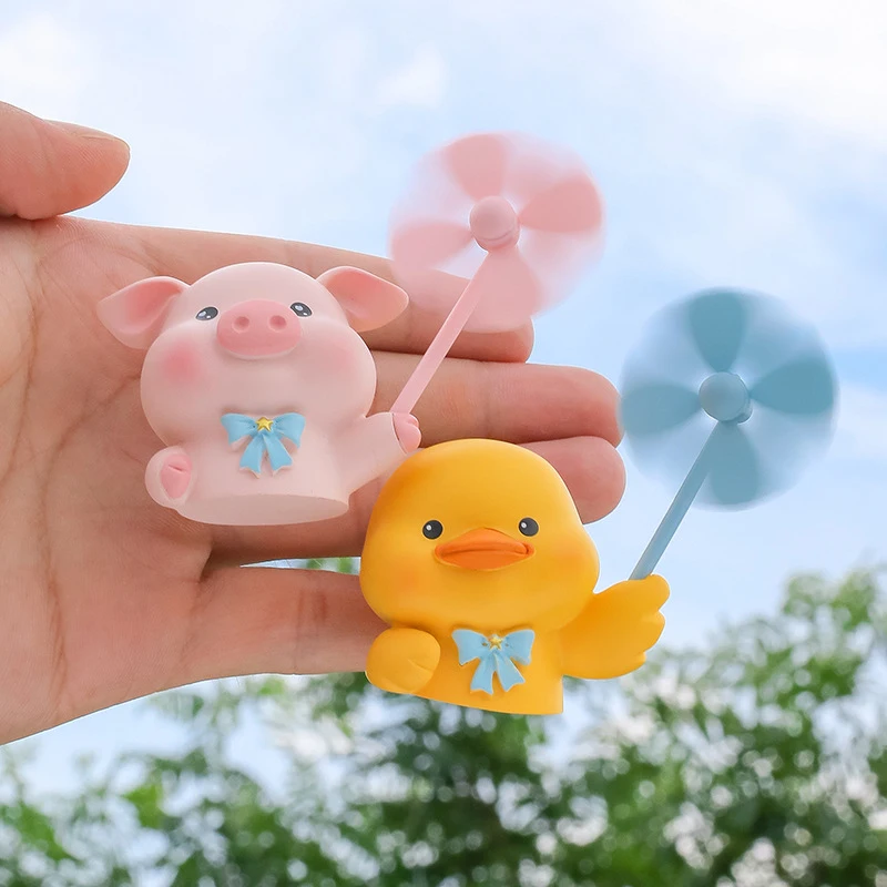 Cute Cartoon Rotating Vent Ornament Vehicle Interior Scent Decorative Accessory All User Groups