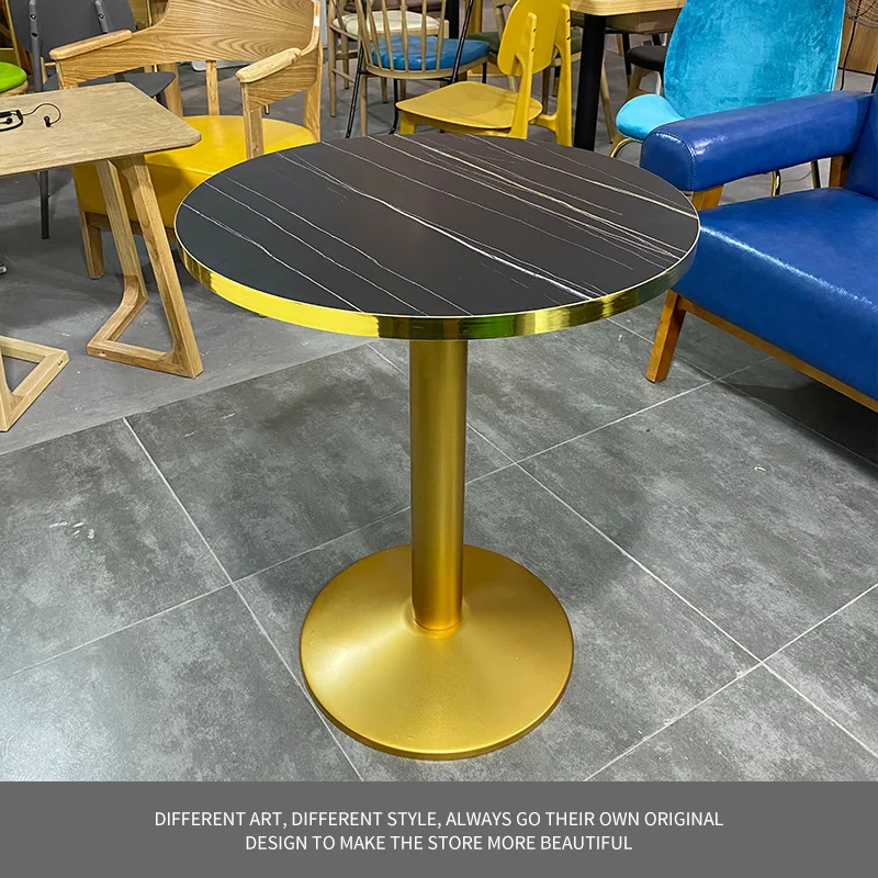 新入荷 ライトラグジュアリー 火鍋石テーブルセット ダイニング＆ホテル用 エレガントなレストラン・カフェ用テーブル