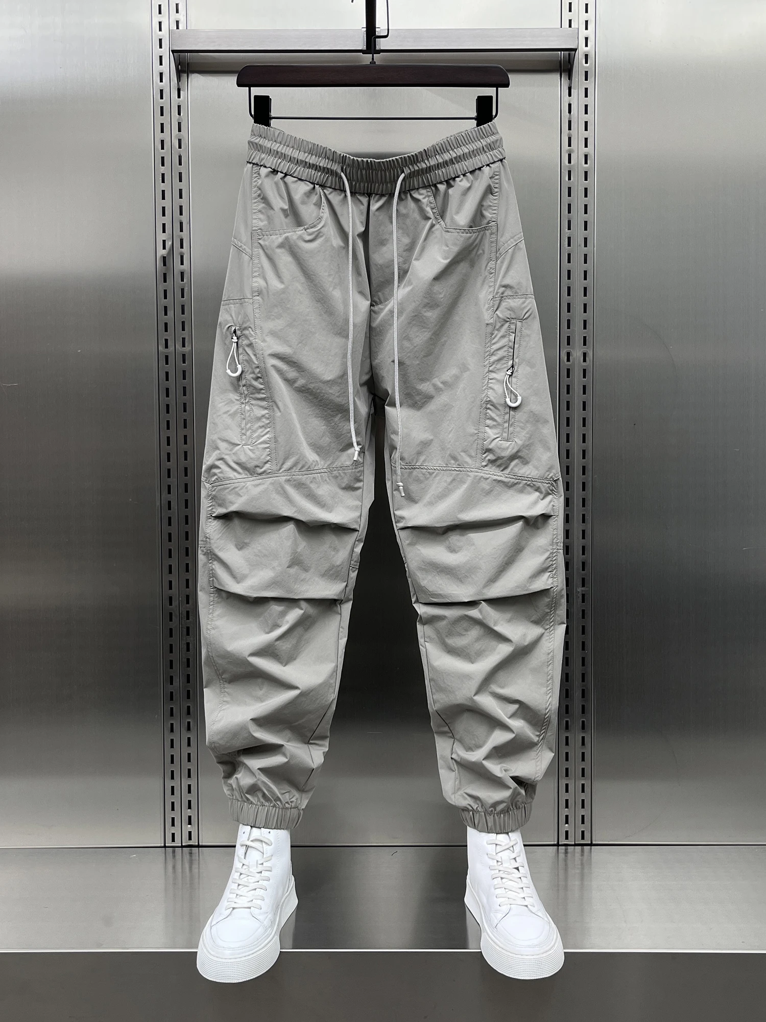 

Мужские повседневные брюки на молнии в американском стиле High Street, новинка лета 2025 года, модные брюки с манжетами Harlan, свободная рабочая одежда