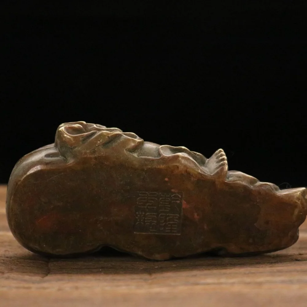 Maitreya Buddha Figurine: Living Room and Office Decor—Laughing Buddha with A Big Belly and A Ruyi Scepter