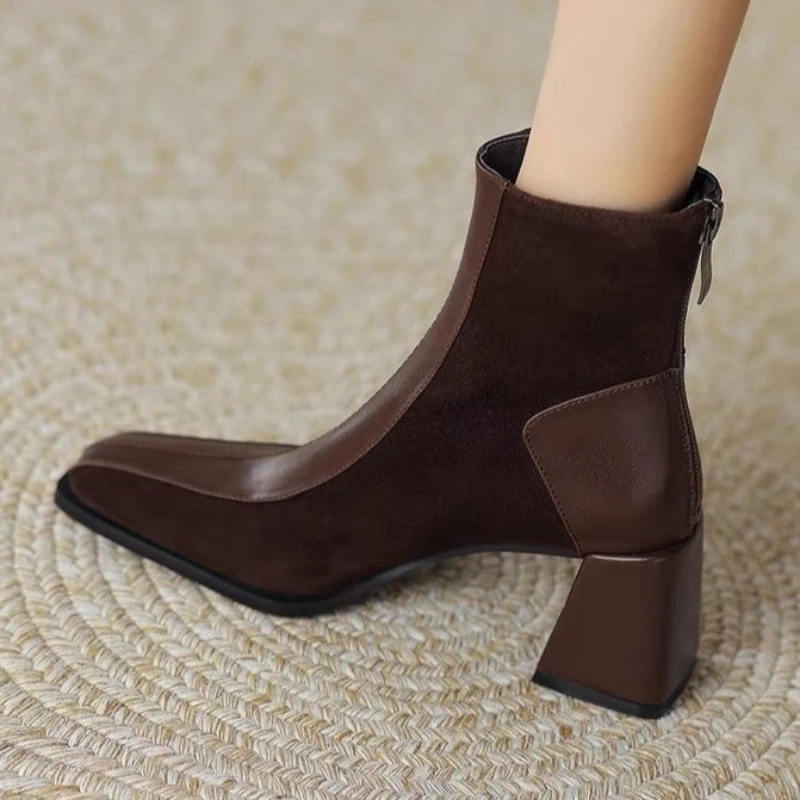 

Chunky Heel Leather Square Toe Ankle Boots for Women New Winter 2025 Style Classic Solid Color Metal Zipper Design Chelsea Boots