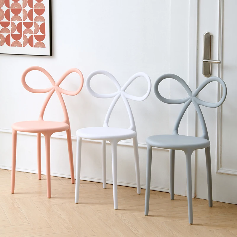 Nordic Style Butterfly Chairs, Modern and Simple Dining Chairs with Thickened Backrest Plastic Seats for Milk Tea Shop and Desk