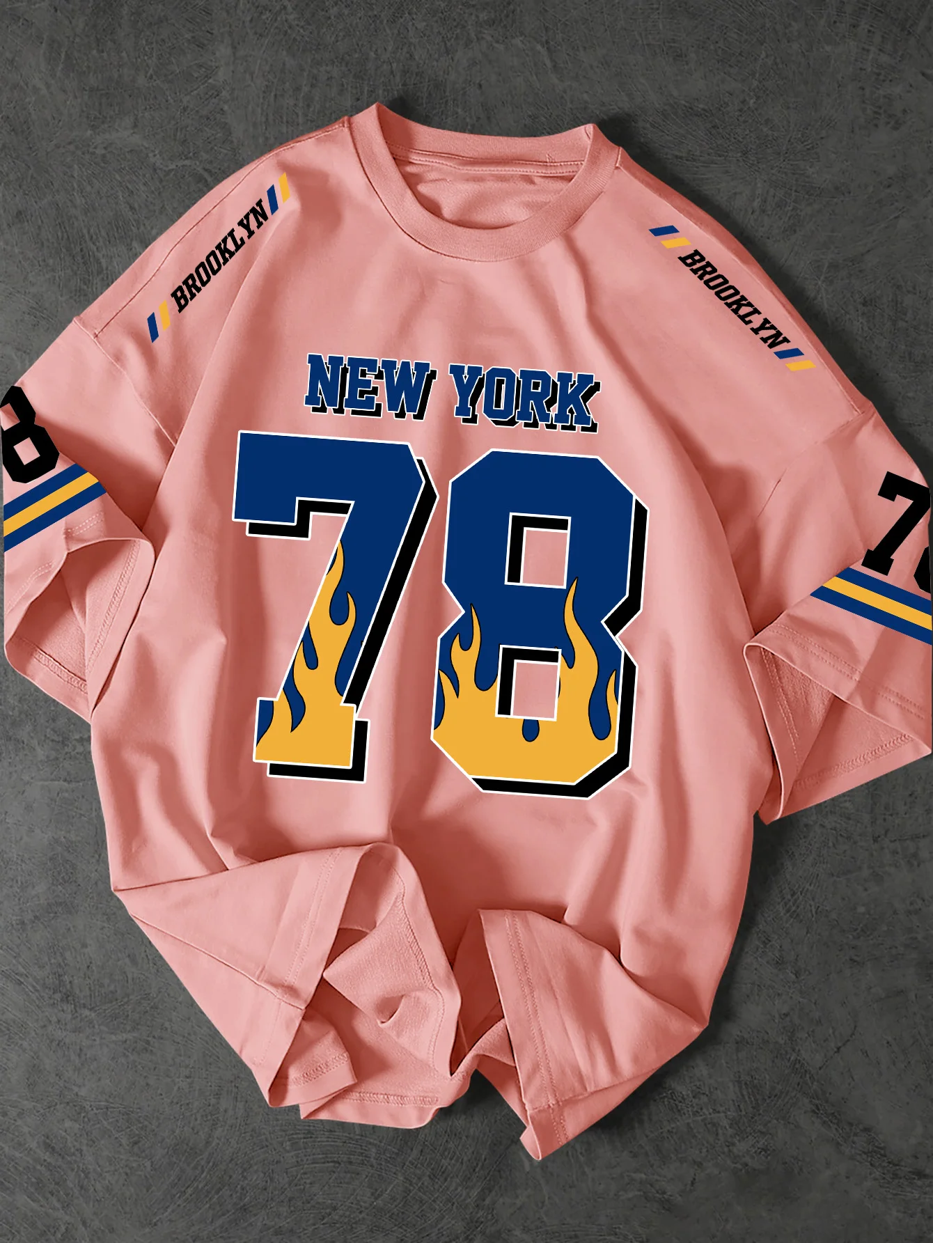 T-shirt imprimé flamme New Yor - Street Style New York Fashion avis et prix
