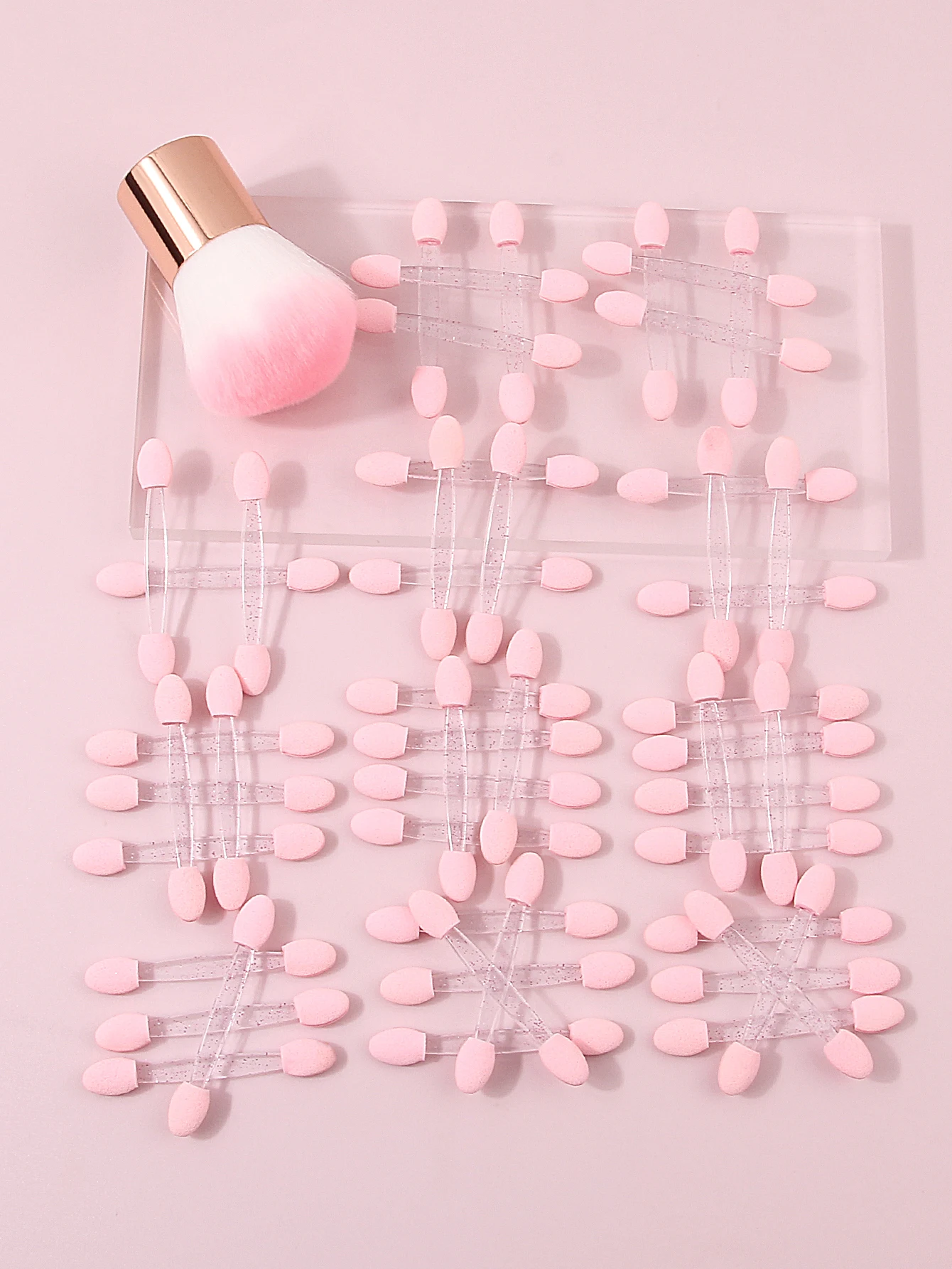Pennello per ombretto in stick di spugna rosa a doppia testa da 50 pezzi, bastoncino per sbavature in spugna multiuso + set di pennelli per cipria sciolto portatile da 1 pezzo