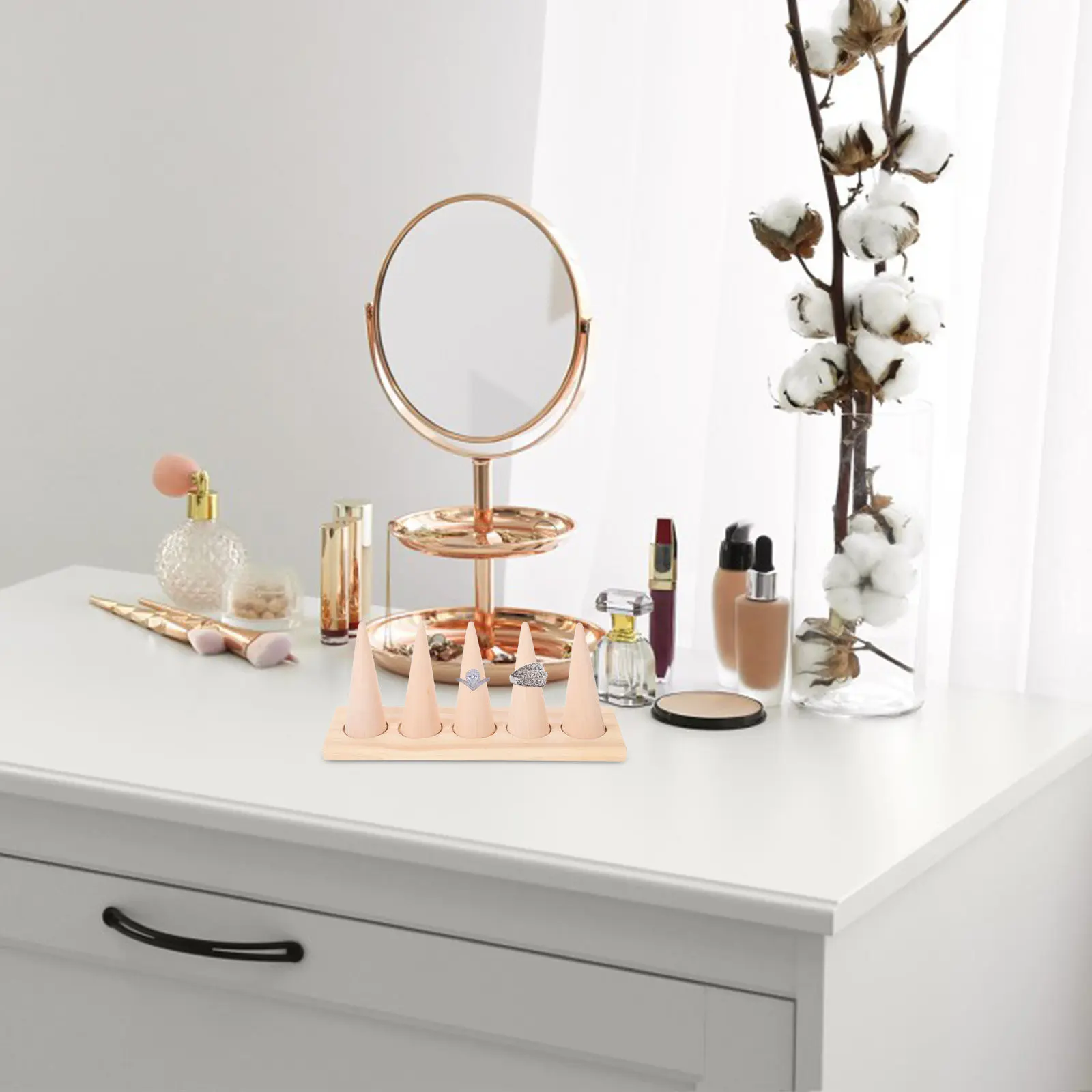 

5-Cone Wooden Ring Display Holder Stand for Rings Storage Organizer Showcase Counter Jewelry Display Stand Solid Wood Material