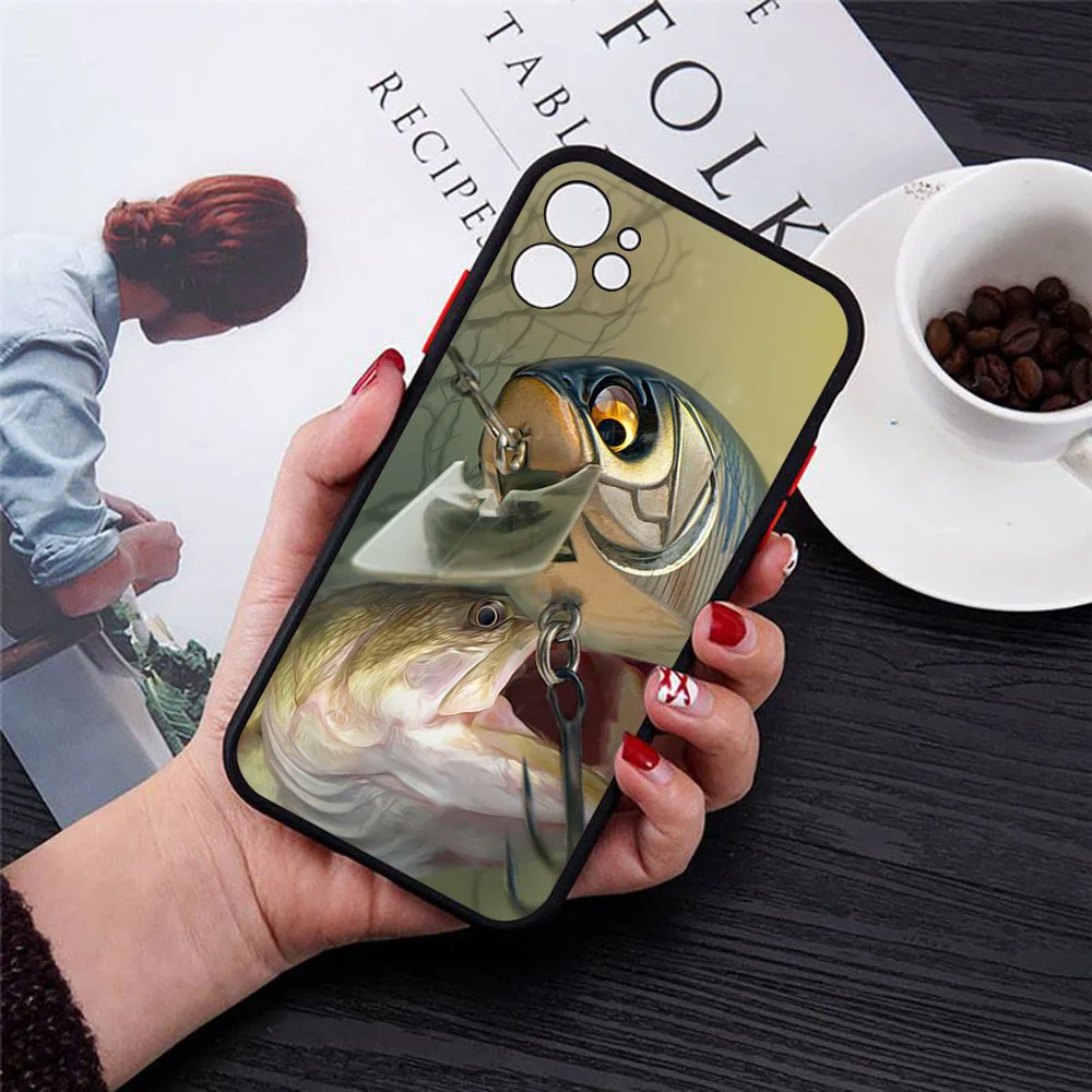 Phone Case For iphone 16Pro 7 8 Plus 15 14 13 Mini 12 11 16 Pro Max SE XR River Carp Fishing Matte Frosted Translucent Cover