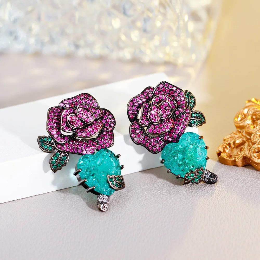 CWWZircons Beliebte Kreative Rosa Rote CZ Große Blumen-Herz-Hängeohrringe für Verlobung und Festlichkeiten für Damen Großhandel E0884 – Detail 6