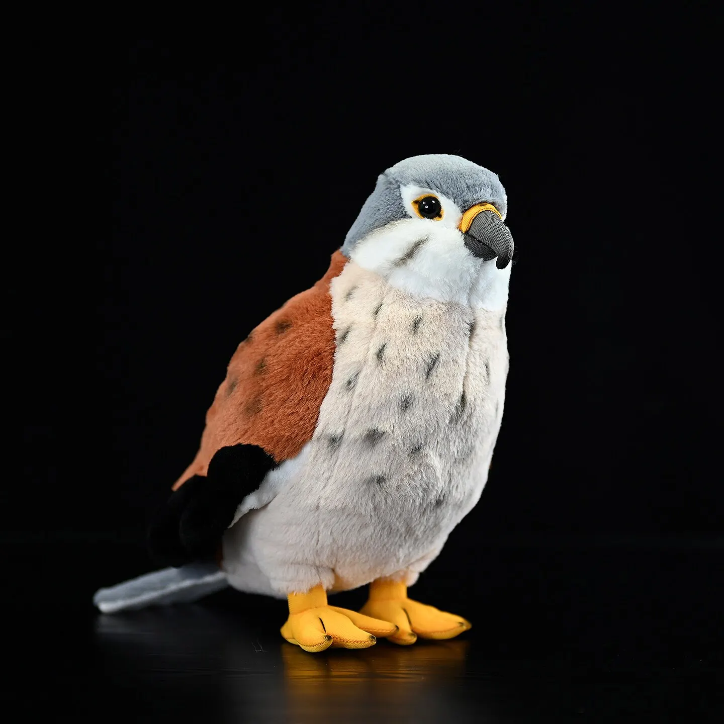 

Falco tinnunculus, милые реалистичные фигурки сокола, сувениры, мелкие украшения и миниатюрные модели.