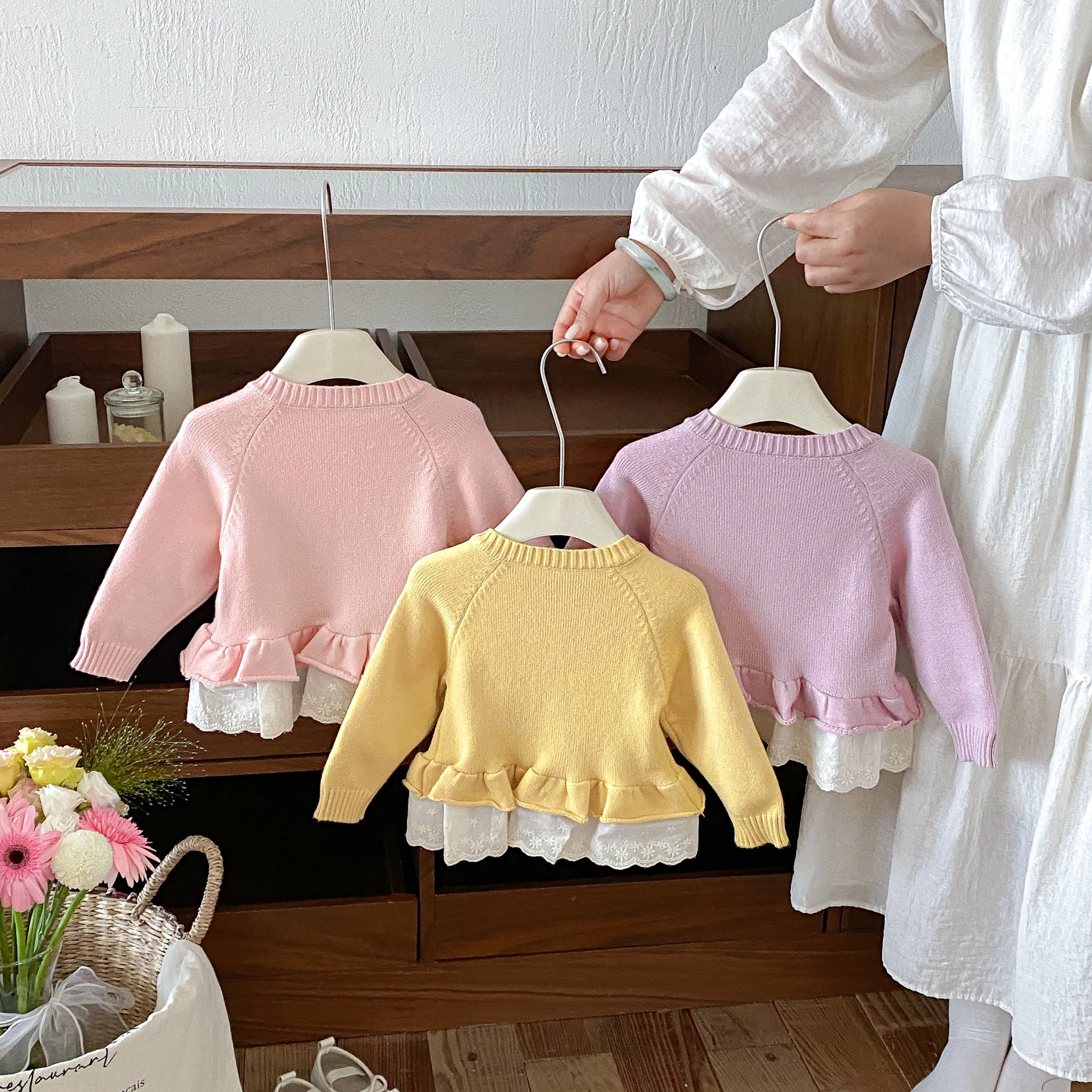 2026 Autumn-winter new girls' lace-trim cardigan sweater, Korean style baby cardigan