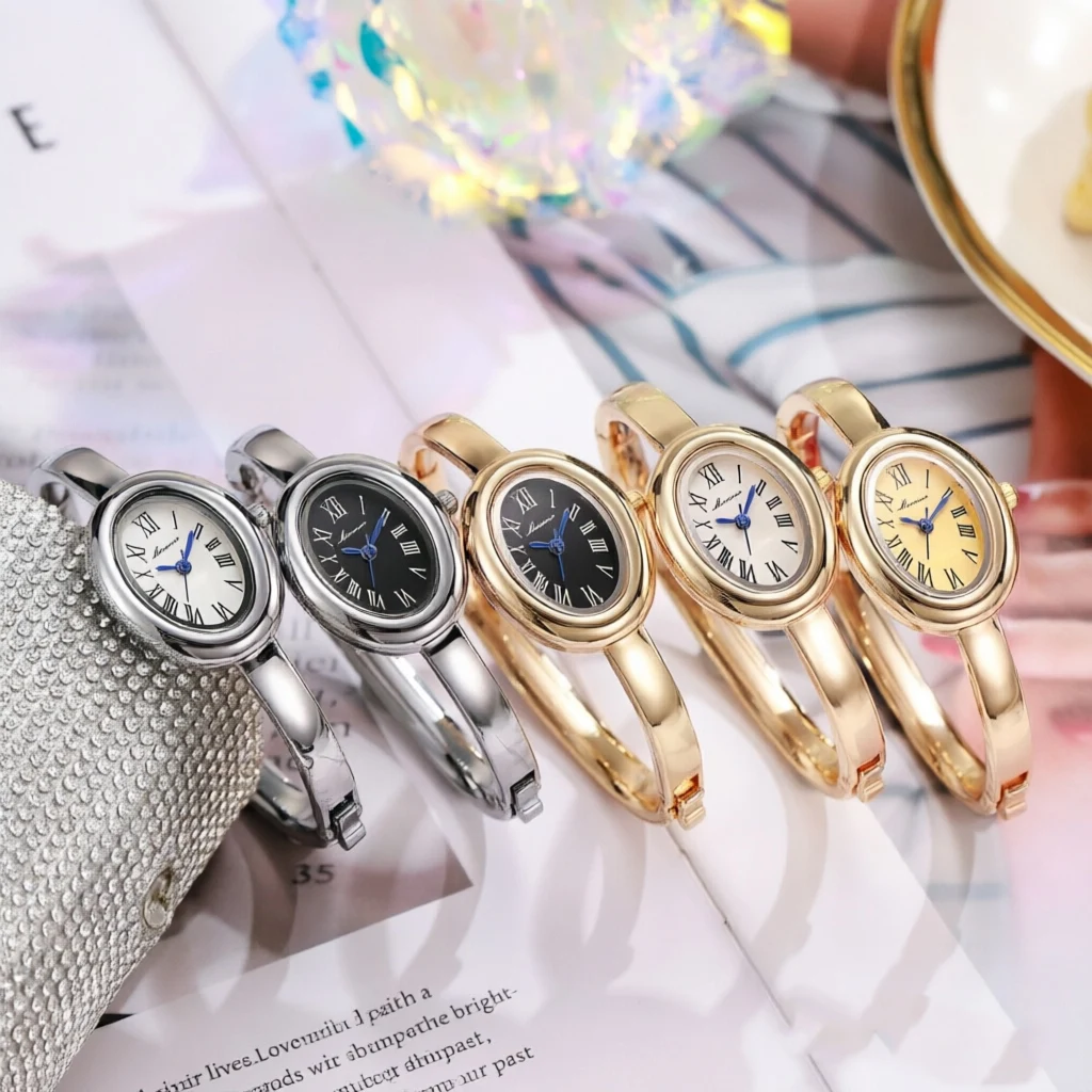 Famous Brand Women Watch Stainless Steel Strap Gold Watch Fashion Bathtub Shaped Dial Ladies Girl Gift Wristwatches Wholesale