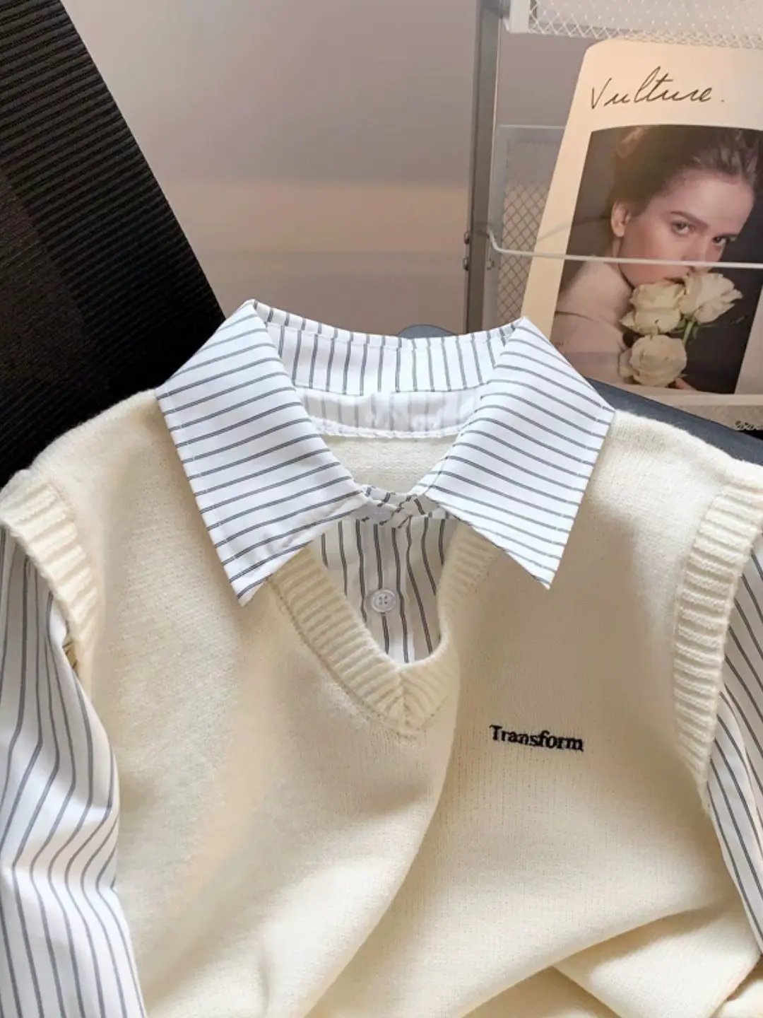 2026 Spring Autumn Women's Striped Knitted Vest Patchwork Shirt Inner Wear Layering Top Outerwear Fashion Korean Style