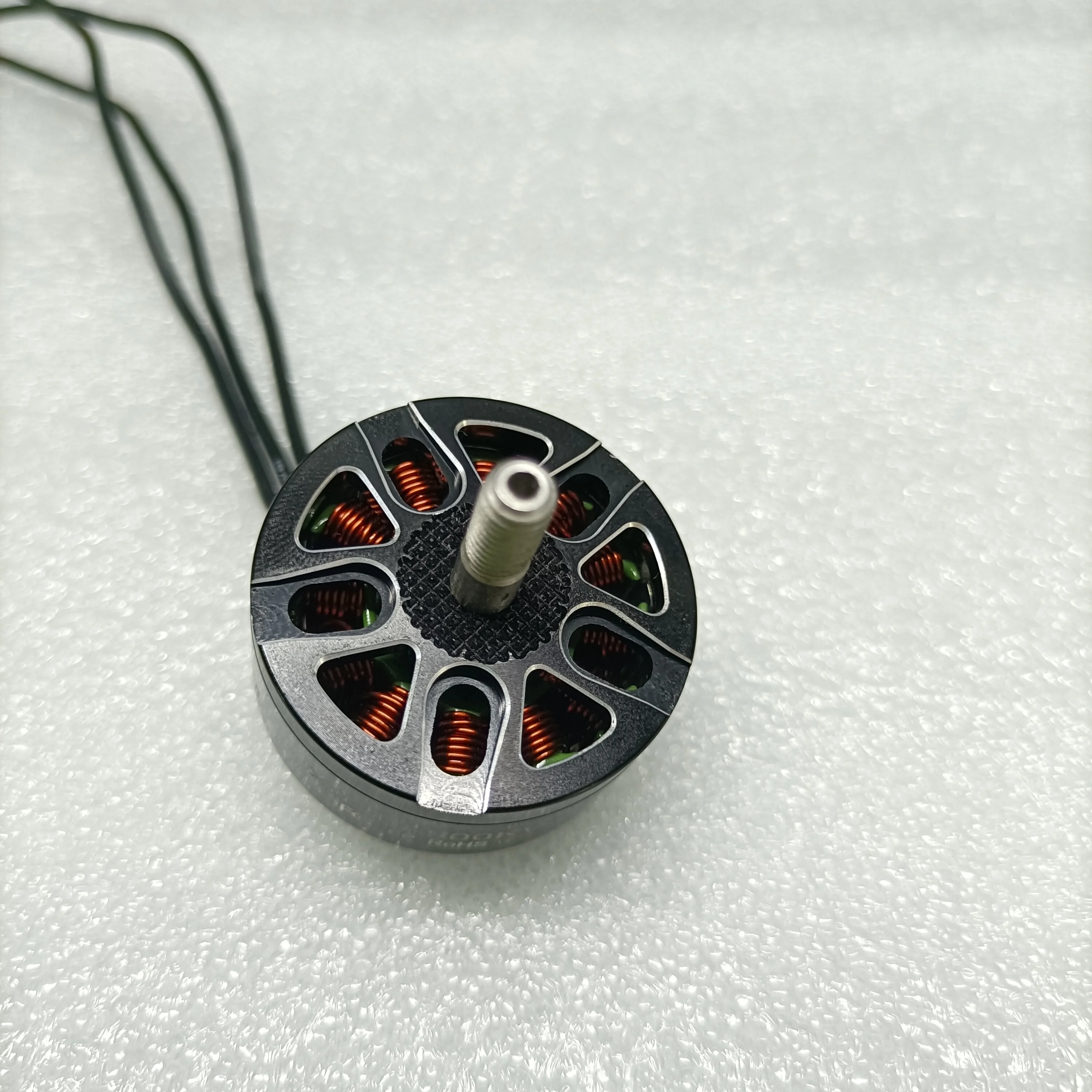 Silnik bezszczotkowy DC do dronów Faradyi, wysokiej mocy, 28 mm, części do samodzielnego montażu dronów UAV, modele RC, 900kV 1100kV 1300kV 1500kV