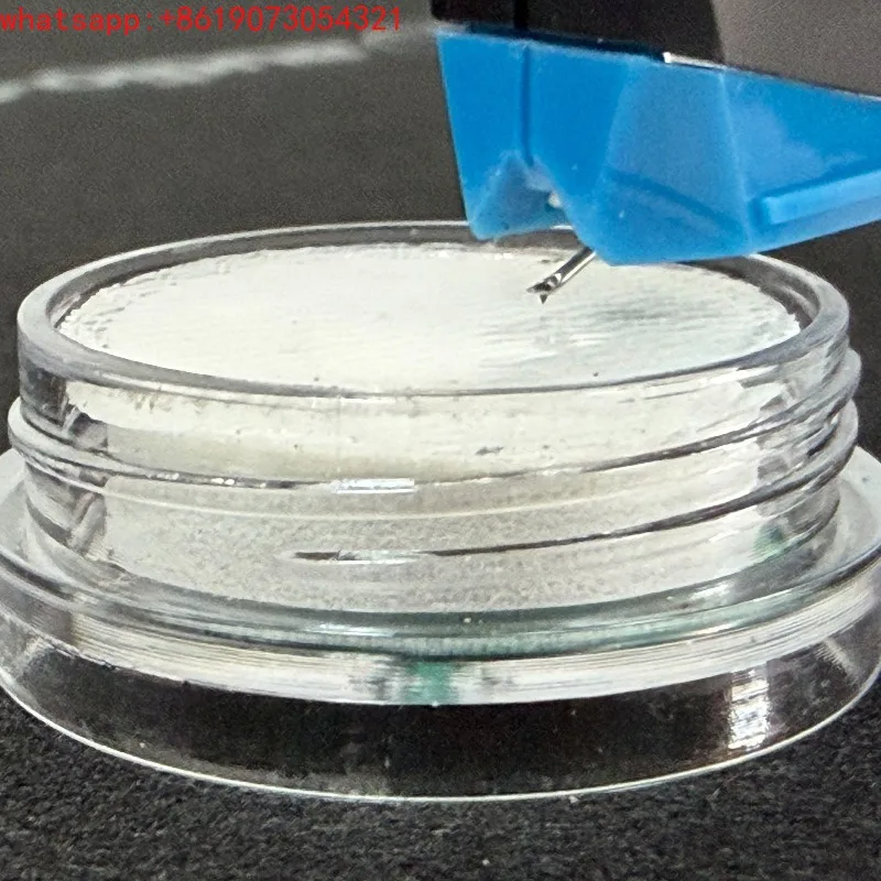 Stylus cleaning gel is dedicated to cleaning the vinyl cartridge