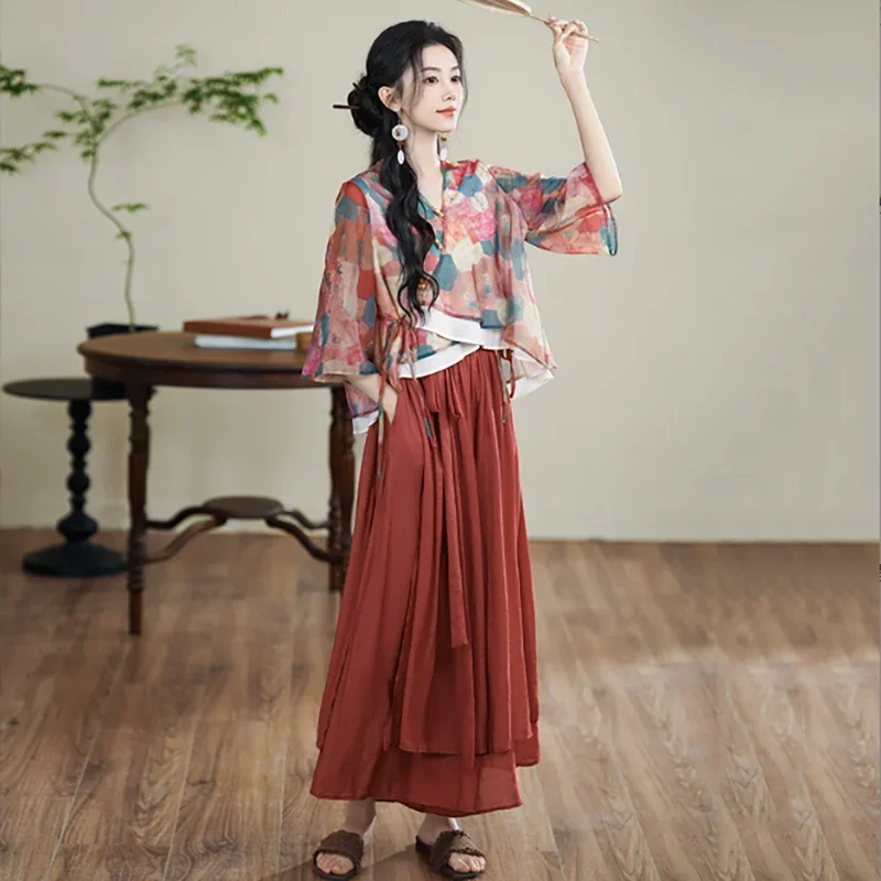 

Новинка 2023 года, летний красный женский костюм из 2 предметов, женский винтажный кардиган с пряжкой и v-образным вырезом в китайском стиле, классический модифицированный топ-кюлоты с цветочным принтом