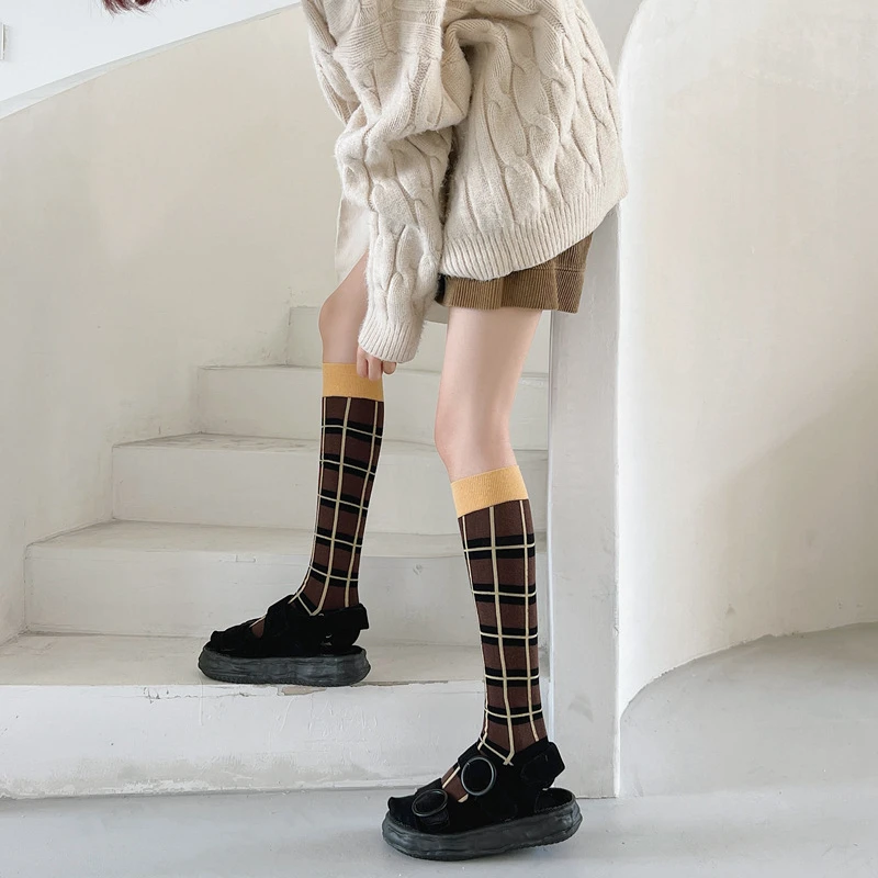 Calf socks European and American ins abstract art knee-length beautiful legs long combed cotton tide socks