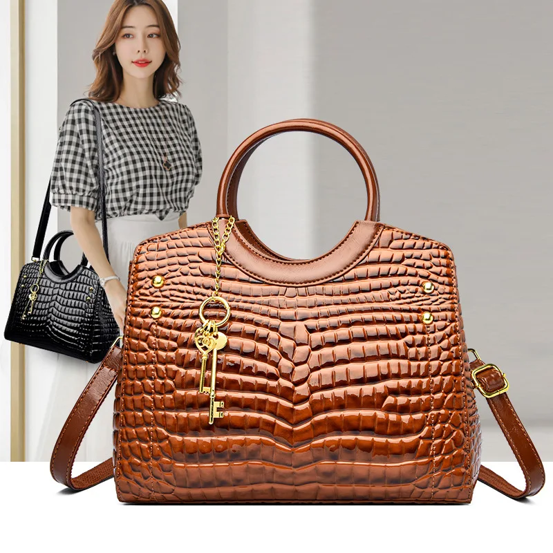 

Mom's Bag Crocodile Pattern 2023 New in High end Women's Bag Fashion Versatile Shoulder Bag Handbag Large Capacity Tote Bag sac