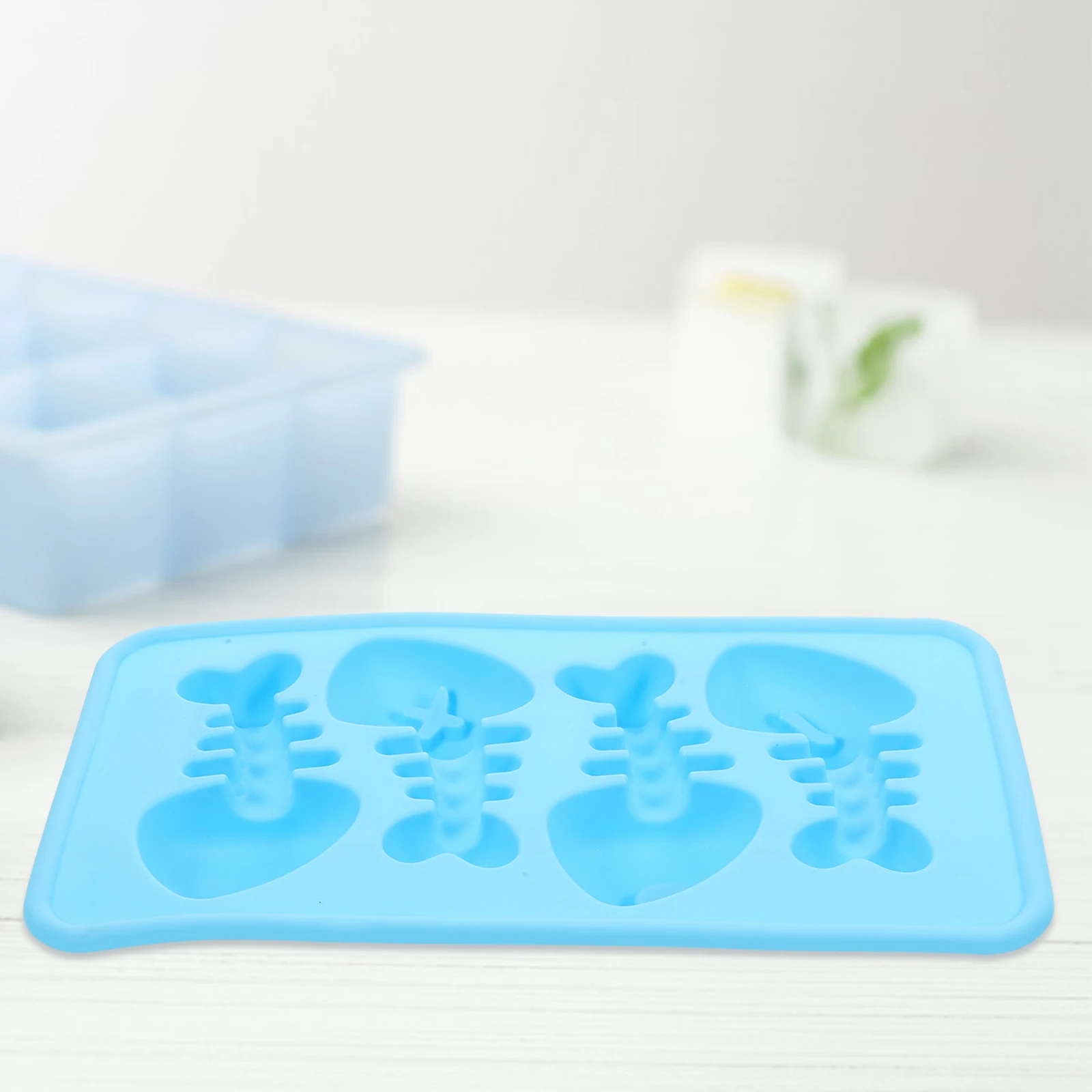 

Fishbone Shaped Cube Tray Silicone Mold for Chocolate Lolly Ice Cream Maker Kitchen Gadgets Fishbone Ice Lattice Cubes