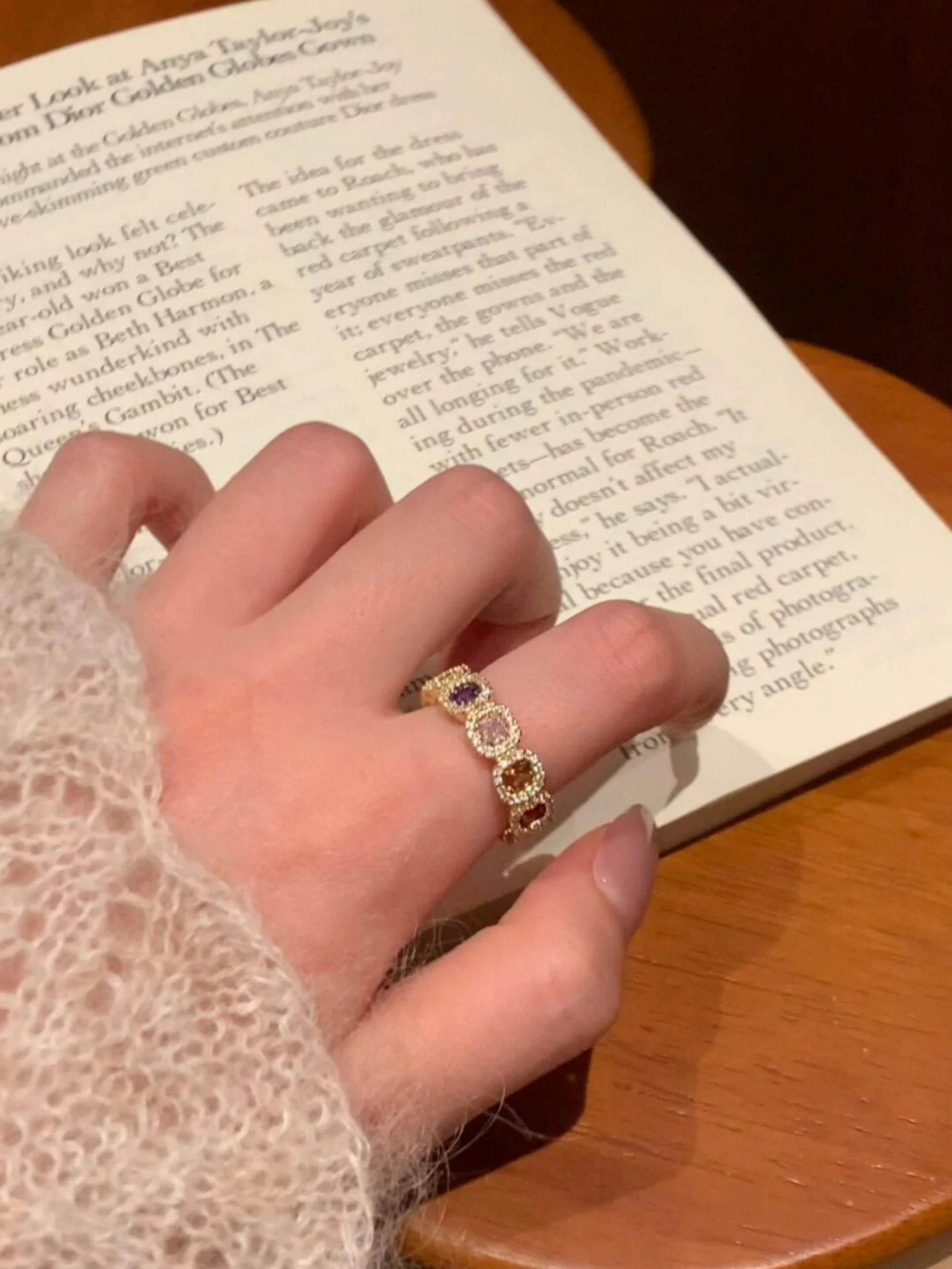 gulaya-faionable-colored-zircon-ring-unique-design-korean-sle-pure-color-ring-accory-for-women-winter-season