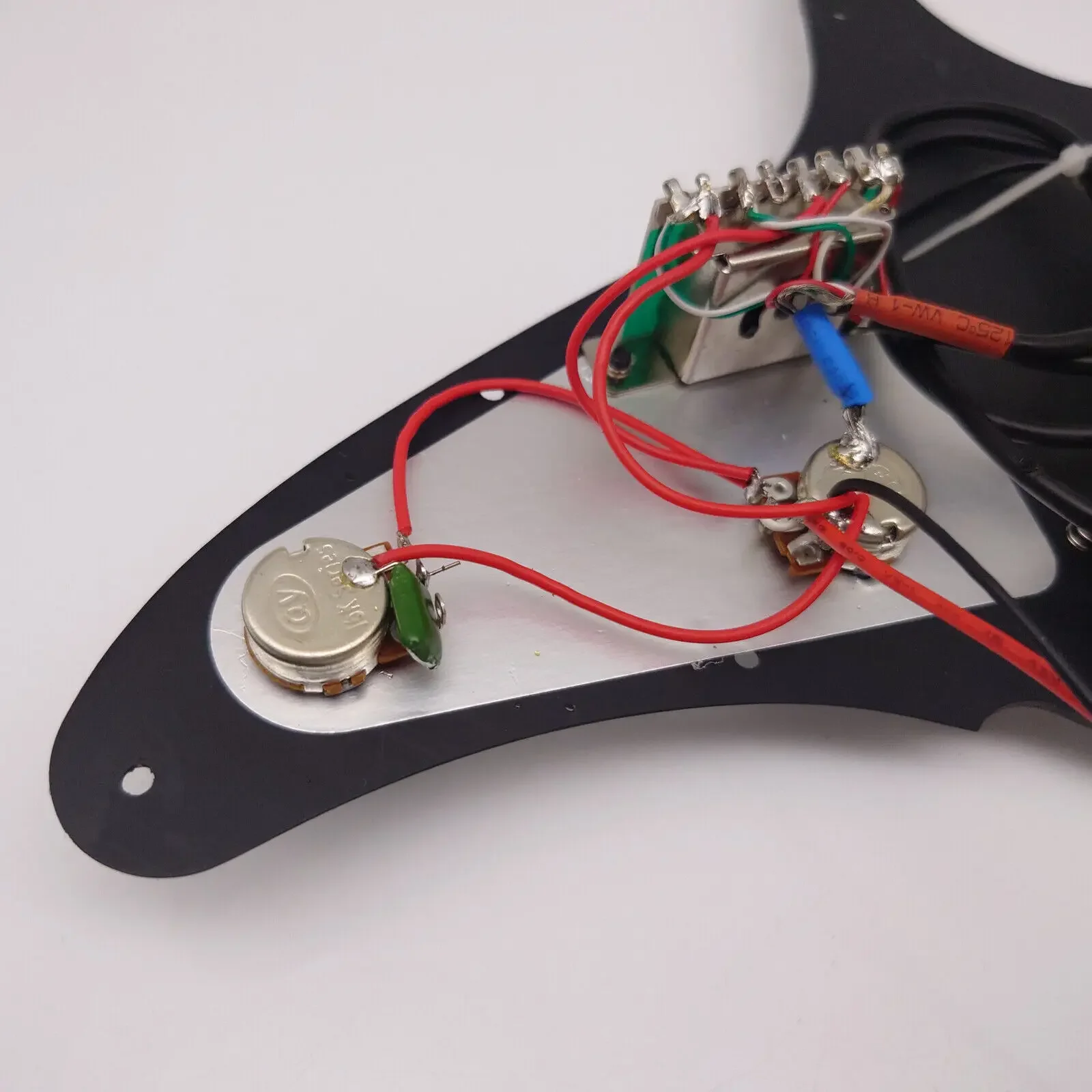 Upgrad IBZ RG GuitarPrewired Guitar Pickguard Set Multifunction Switch Loaded HSH Black Model Alnico Pickups Welding Harness