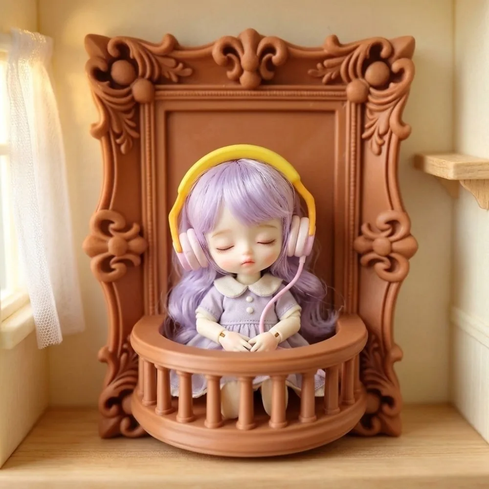 European-Style Mini Doll Display Shelf Dollhouse Elegant Ornate Wall-Mount Stand Vintage Durable Frame Balcony Display Stand