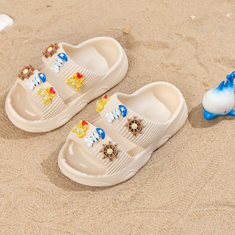 

Пляжная обувь для девочек с милыми цветами, детская обувь для ванной комнаты, нескользящая мягкая подошва, новинка 2026, детские повседневные тапочки, удобные