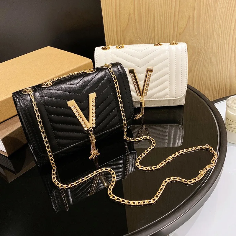 

Luxury Women Chain Striped Embroidered Chain Bag - Diamond Studded Tassel Crossbody Purse, Women's Shoulder Handbag 2026 New Ins