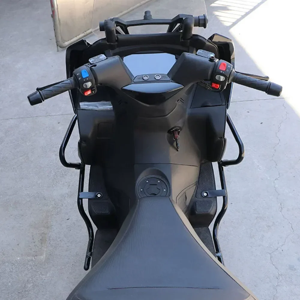 

Gilera Nexus 125/300/250 Highway Engine Guard Side Saddlebag Crash Bars Bumper Stunt Cage Fit for Motorbike Accessories