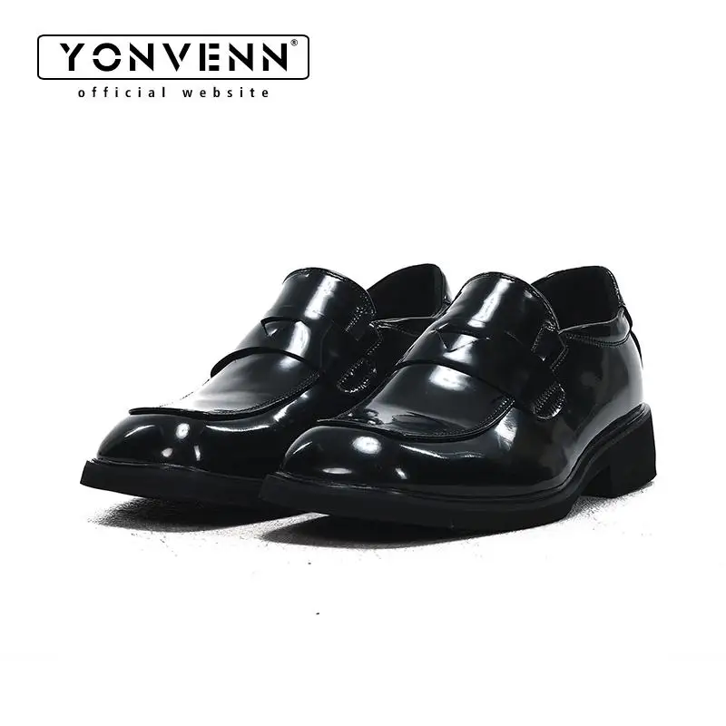 

Top layer cowhide classic square toe loafers for men's business and leisure slip in glossy leather shoes work formal dress shoes