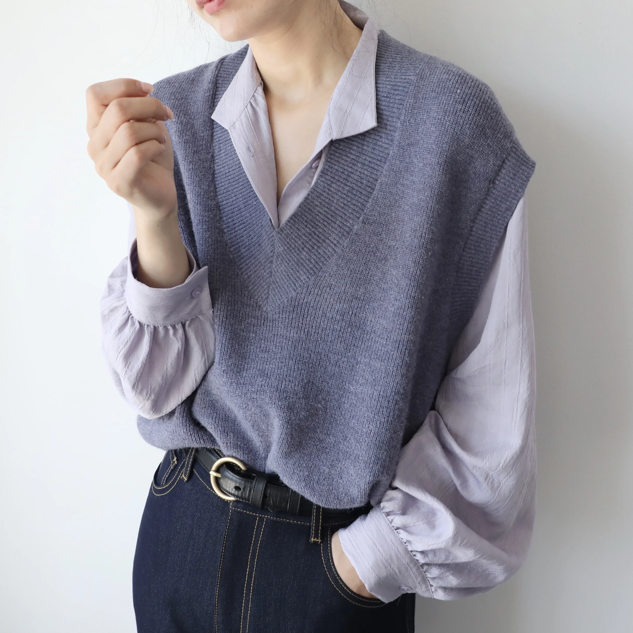 

XINER Loose Knitted Sweater Vest Women's Autumn Winter V-Ne Pullover Outerwear Casual Sle Pure Color Versatile Design