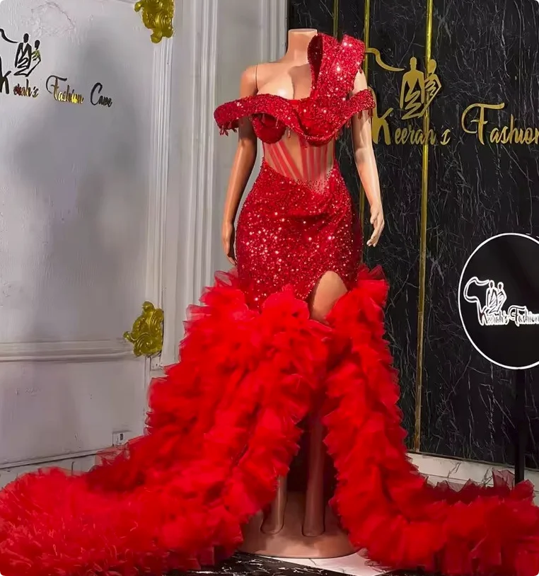 

Designer Red Diamonds Prom Dresses High Slit Sparkly Beads Sequin Gowns For Black Girls Ruffles Gala Wedding Gowns Customized