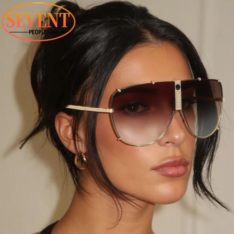 Steampunk المتضخم الطيار النظارات الشمسية النساء 2025 العلامة التجارية الفاخرة خمر المعادن البيضاوي درع مكبرة للسيدات العصرية حملق UV400