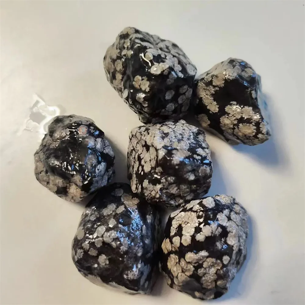 

Natural Snowflake Obsidian Raw Material Rough Stone Crystal Healing Stone Reiki Healing Size Energy Healing Stone