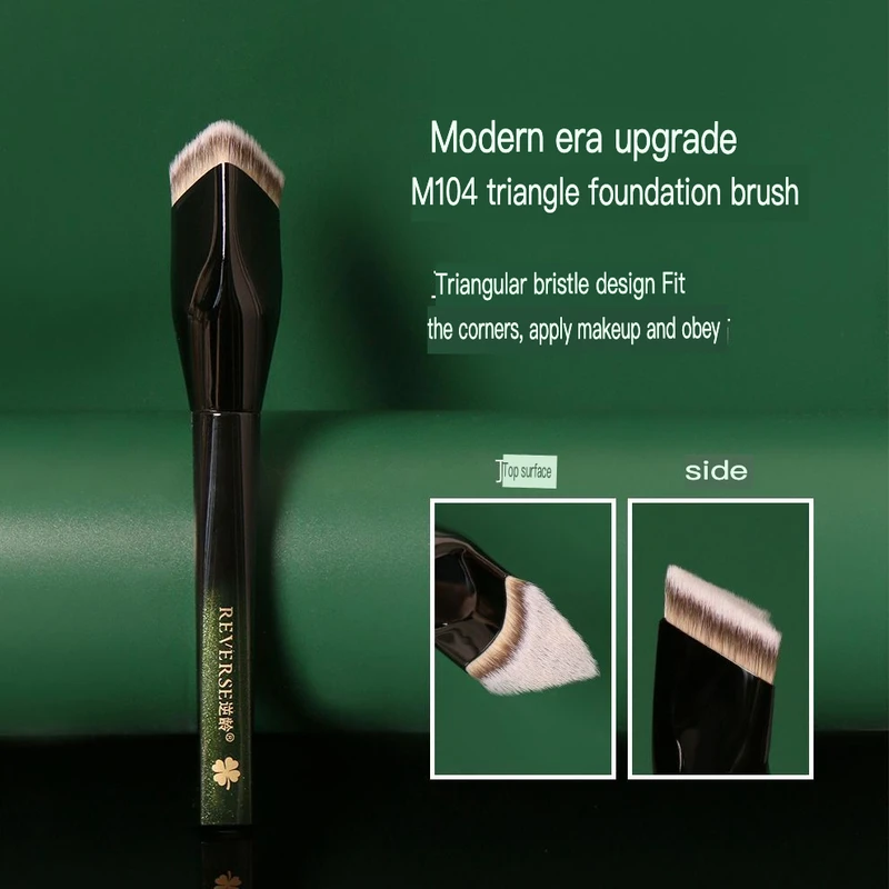 Anti-aging Phantom M104 Triangular Foundation Brush - Seamless, Non-absorbent, Suitable For Sensitive Skin