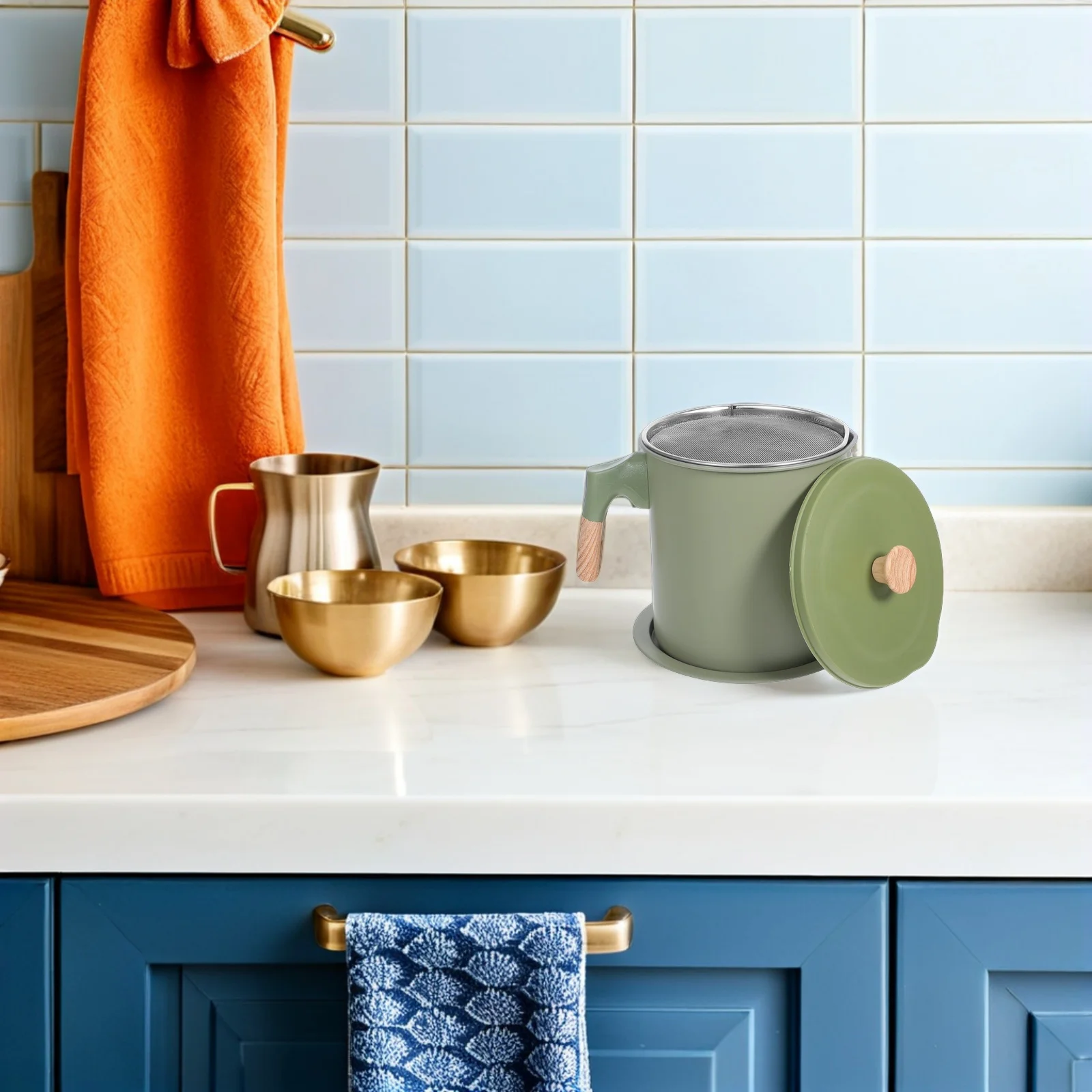 

1.4L Oil Strainer Pot: Stainless Steel Grease Container Filter Lid Bacon Drippings Storage Fat Separator Cooking Oil Saver