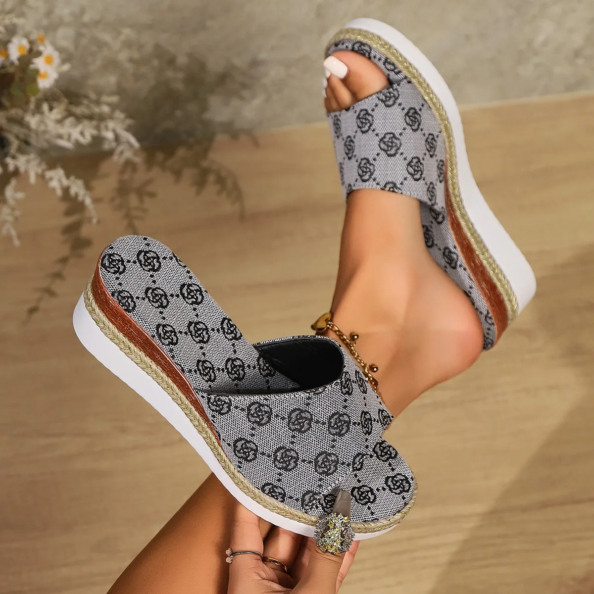 Zapatillas informales con punta abierta para Mujer, sandalias De cuña poco profundas, tacones altos, zapatillas De plataforma, Zapatos De verano, 2024