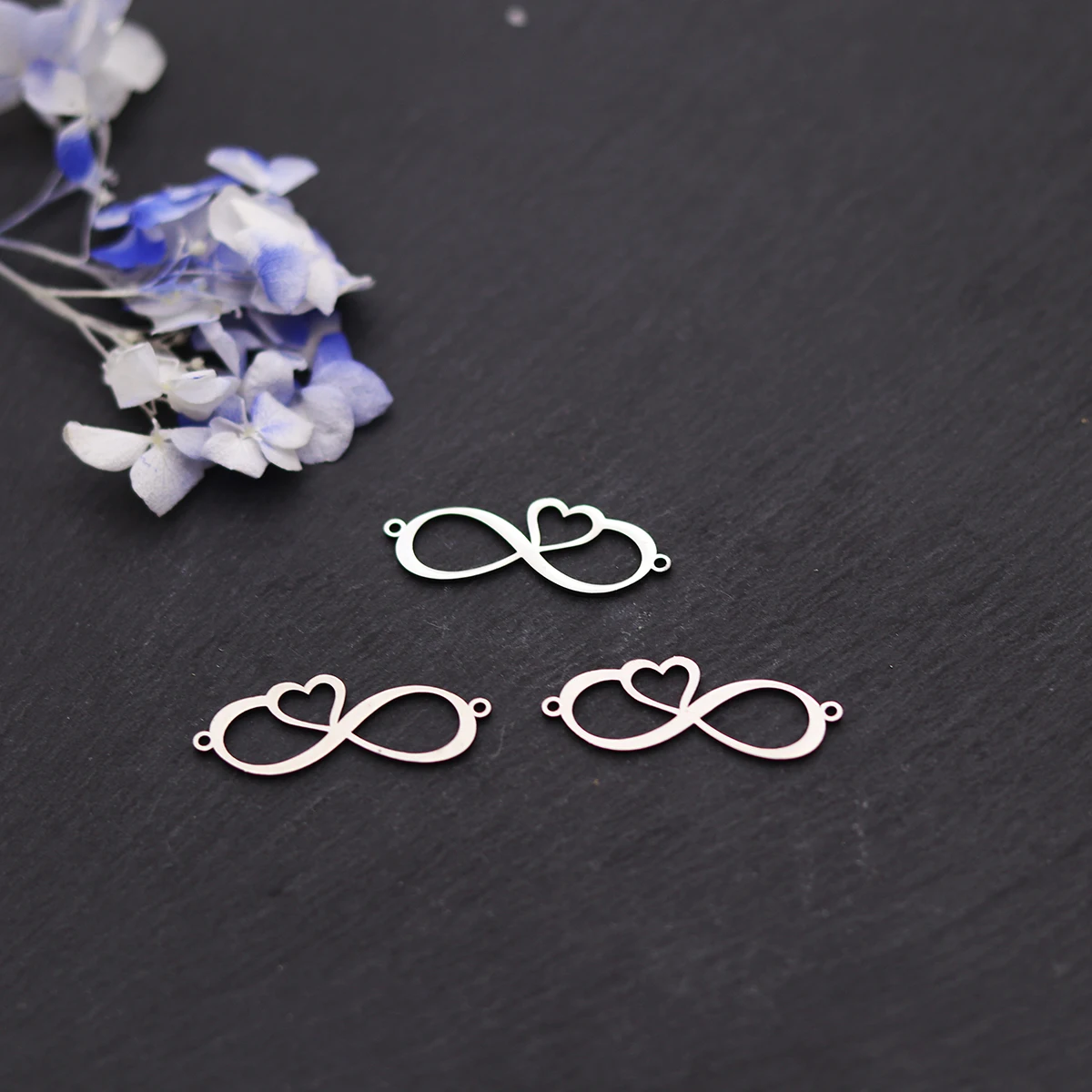 3pcs Infinity Love Heart Charm Stainless Steel Charm Bracelet Necklace Pendant For DIY Jewelry Accessories Making
