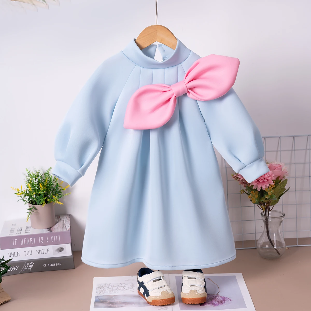 Autumn Baby Girls Dress Solid Color Casual Round Neck Long Sleeve Dress Bowknot Decoration Basic Simple Suitable for Daily Wear