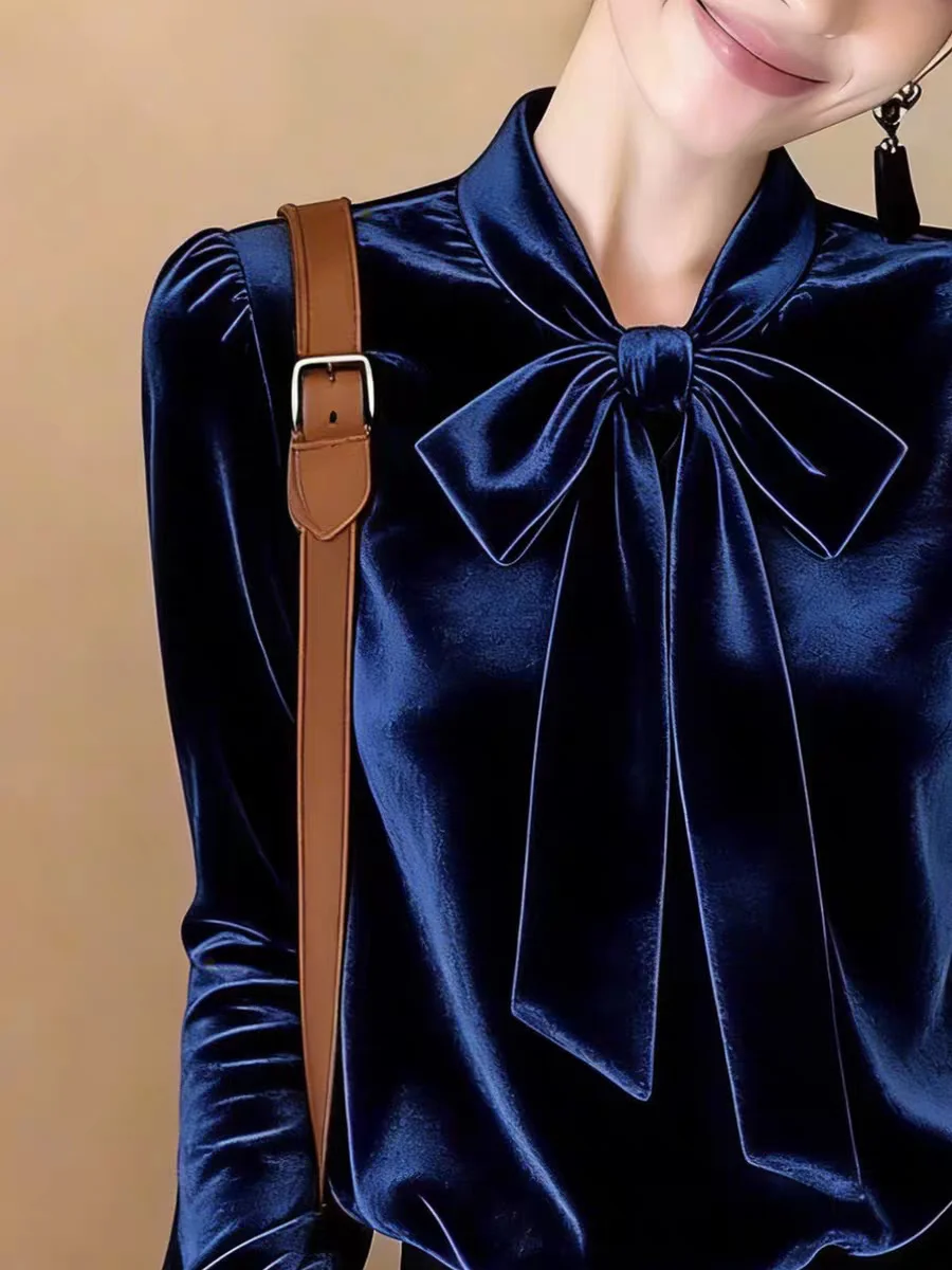 Elegant Long Sleeve Velvet Shirt Women's Slimming Top High-End Feelings Velour Blouse for Autumn Winter plus Size Commute view 4