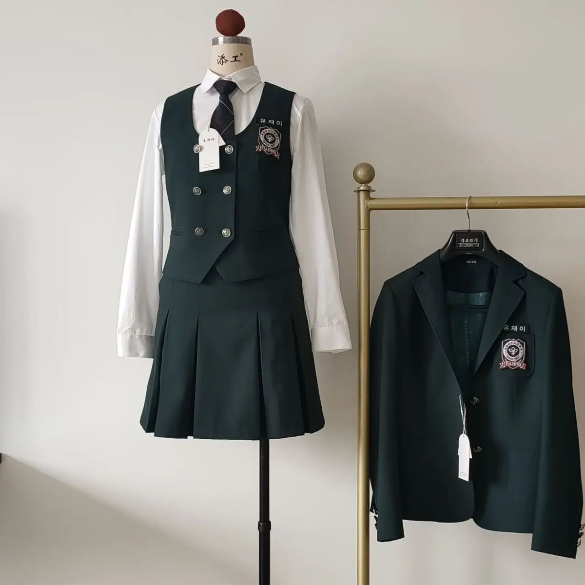 韓国ドラマフレンドリーなライバルリー リ・ヒレイ・チュン・スビン 学生服 キャンパススタイルドレス ダークグリーン学生服