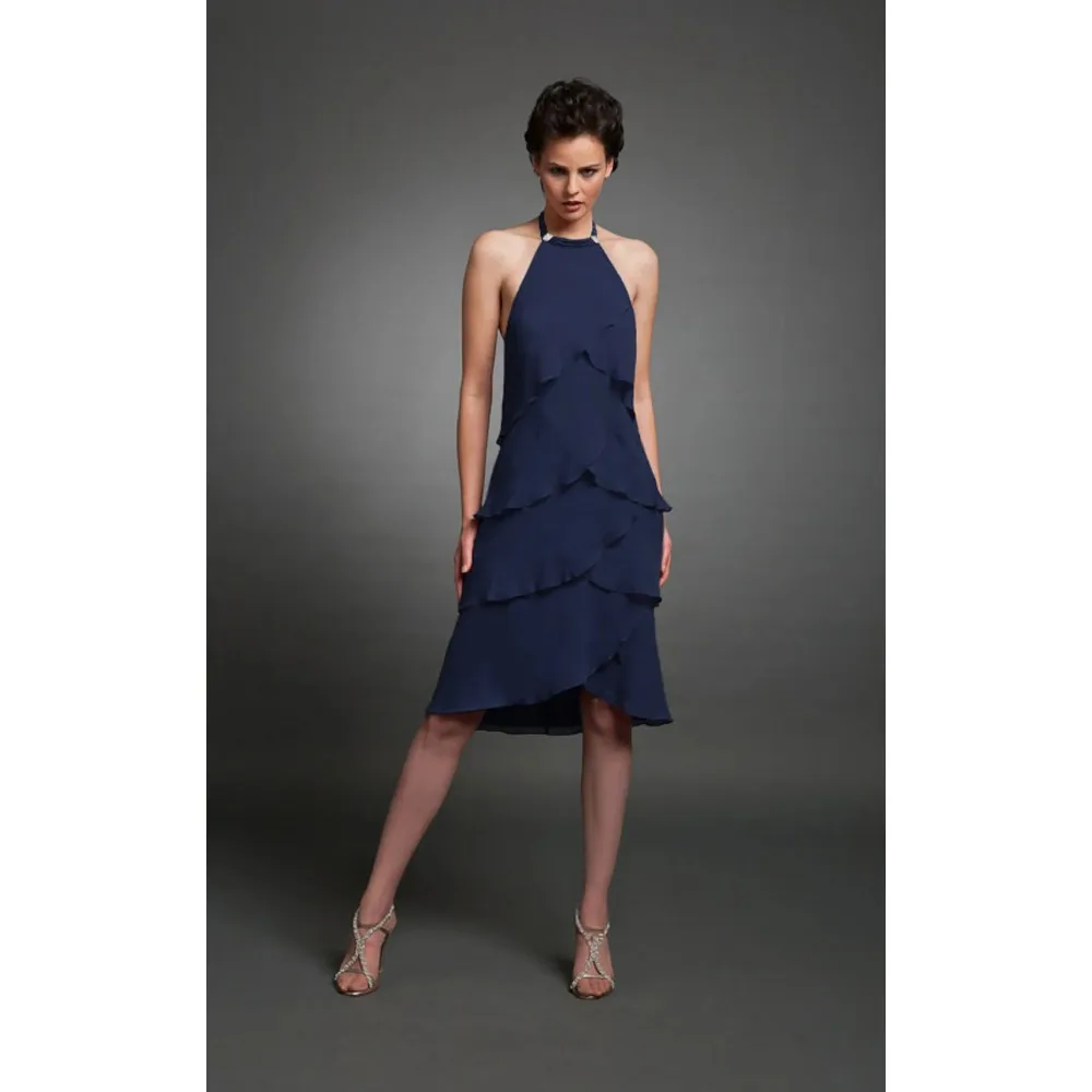 

Customized Halter Mother of Birde Dresses 2026 for Weddings Women Tiered Ruffles Elegant Evening Dress Satin Formal Party Gowns
