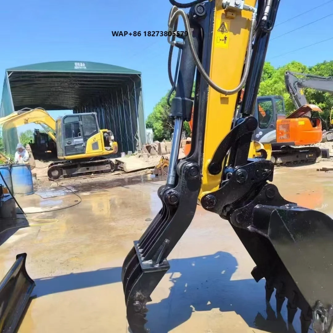 For Yellow Thumb Clip Excavator Accessory for 28-35 Ton Excavators Motor Compatible Farm Use 1-Year Warranty