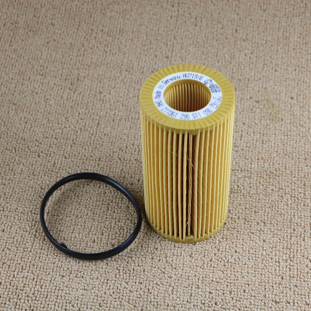 06D115562 Engine Oil Filter 2.0L For Audi Q3 TT SEAT Skoda Octavia VW Polo Eos 2006 2007 2008 2009 2010 2011 2012 2013 2014 2015