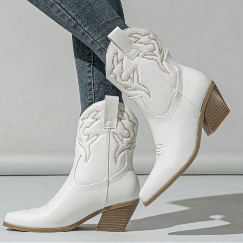 Liyke Western Style Cowboy Ankle Boots For Women Embroidery Leather Pointed Toe Autumn Winter Low Thick Heels Shoes Black Brown
