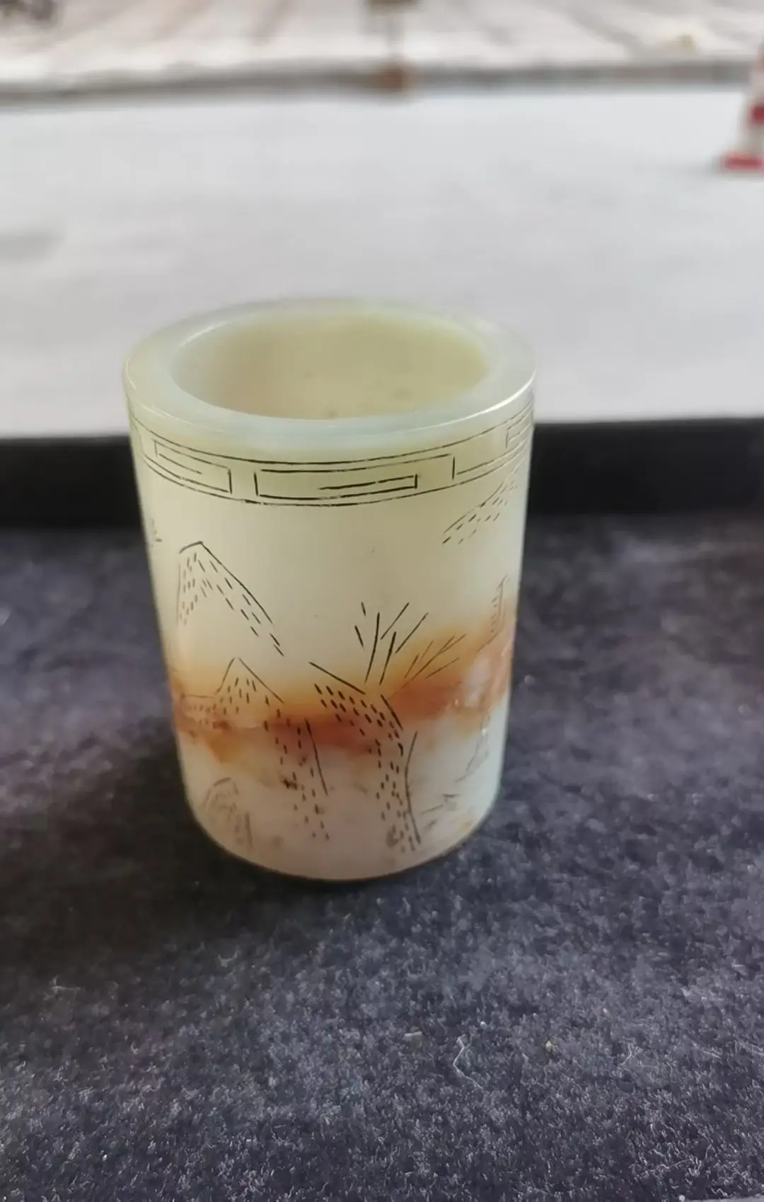 

AAA 1 шт. сокровище китайский винтажный Hetian старый нефритовый держатель для ручек горшок сосуд предметы для демонстрации тотем резьба амулет Timestown