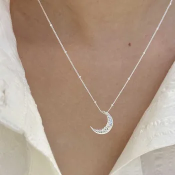 Nuovo girocollo in argento sterling 925 con ciondolo a forma di luna scintillante geometrica per le donne, collana da sposa, fidanzamento, gioielleria raffinata ﻿