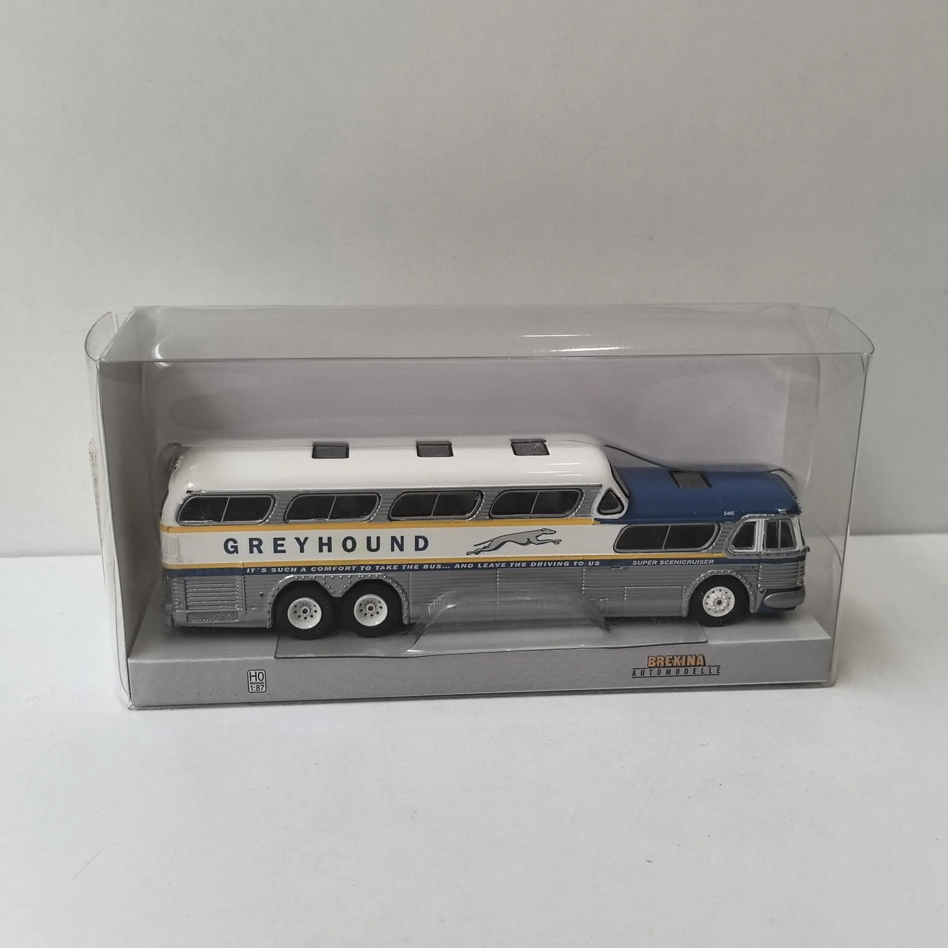 

Diecast BREKINA 1/87 Scale HO GREYHOUND Secnicruiser Greyhound Bus Plastic Car Model Collectible Toy Gift Souvenir Display