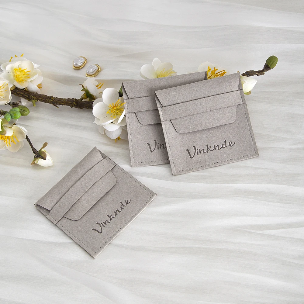 

100Pcs Microfiber Strip Bag Custom Logo 15x15cm Jewelry Envelope Pouch Rings Earrings Pendant Stud Packaging Wedding Favors Bulk